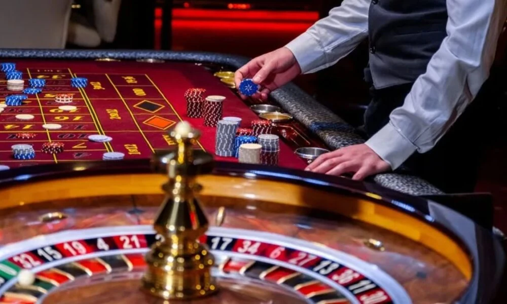 Live Casino vs Online Slots: Which Game Type Gives You Better Returns?